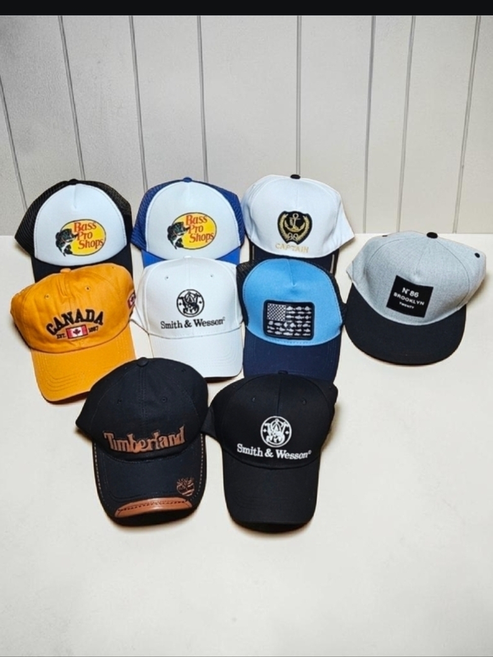 BUNDLE OF 9 RANDOM FASHION HATS \ RESELLERS LOT \ ALL BRAND NEW